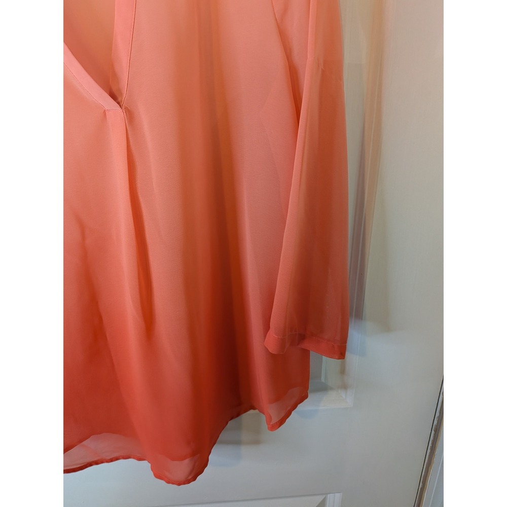 Liz Claiborne Womens‎ Ombre V-Neck Chiffon Blouse Peach Coral Orange Size S - Picture 3 of 4